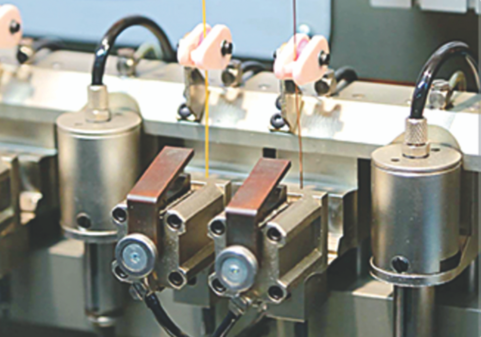 Precision wire guiding detail