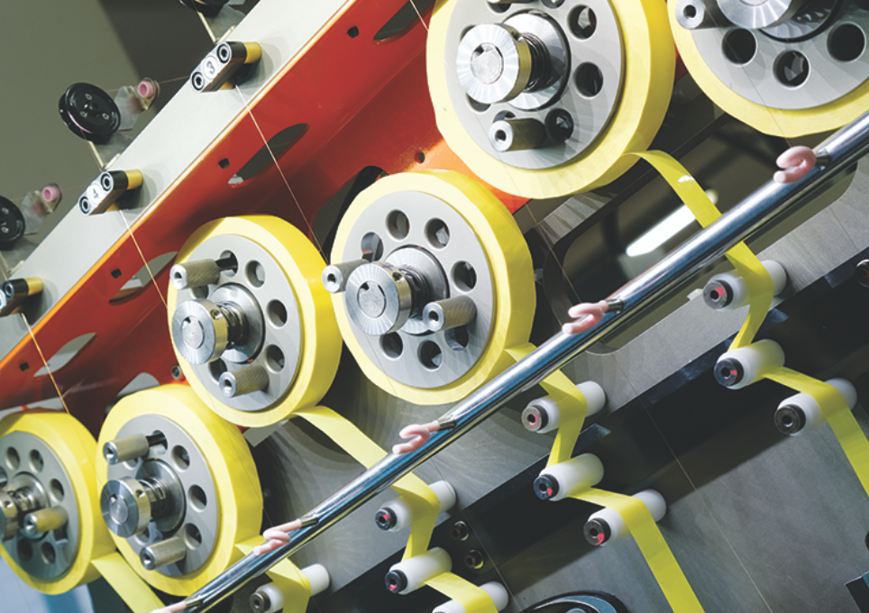 Tape-assisted winding detail