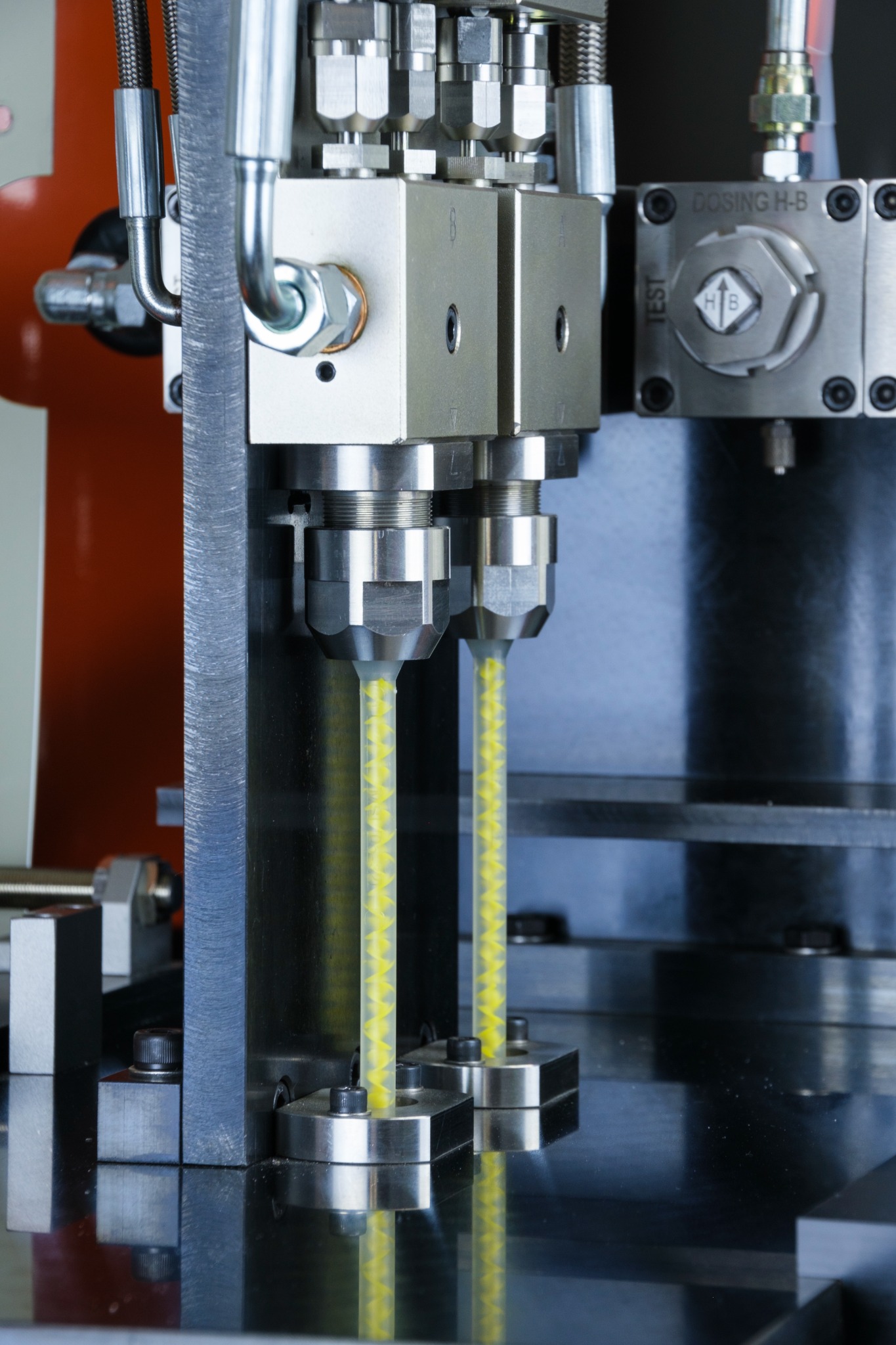 Dynamic mixing and dosing pumps